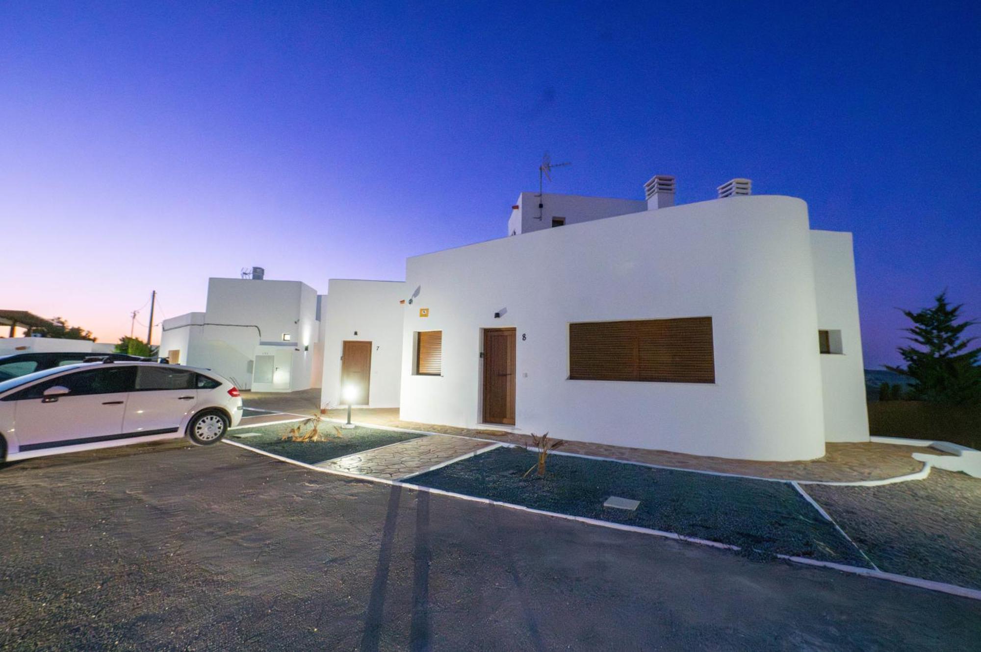 Complejo Turistico Los Bayiyos Agua Amarga  Exterior photo